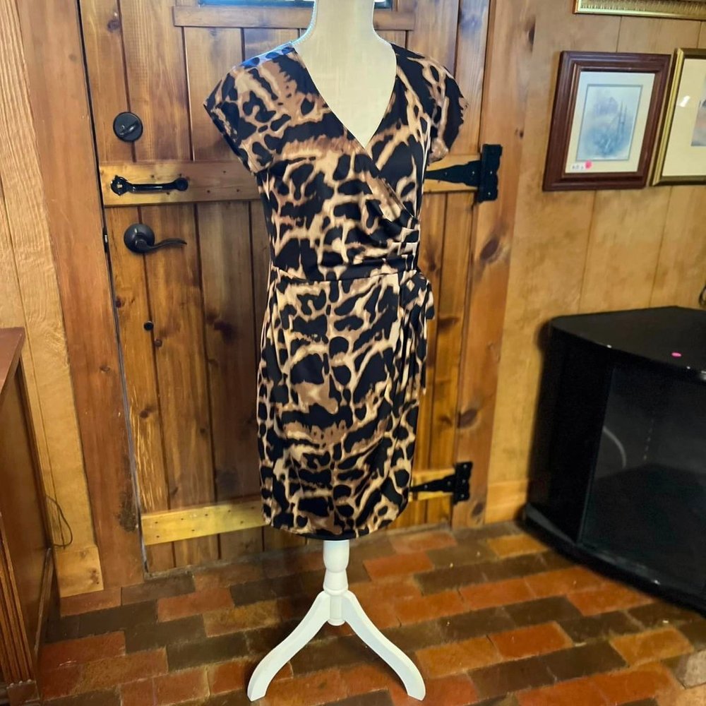 Vintage Tiana B dress size Med Leopard Animal print Sexy 2182